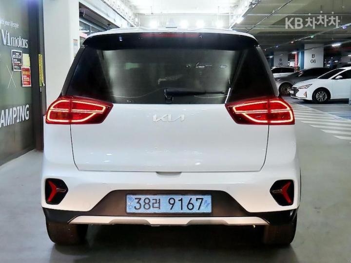 Kia Niro Plus EV Earth 6