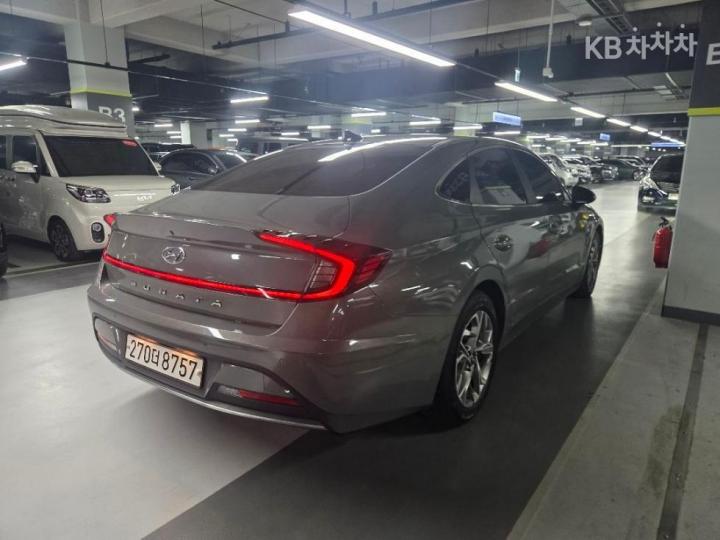 Hyundai Sonata DN8 2.0 Premium 3