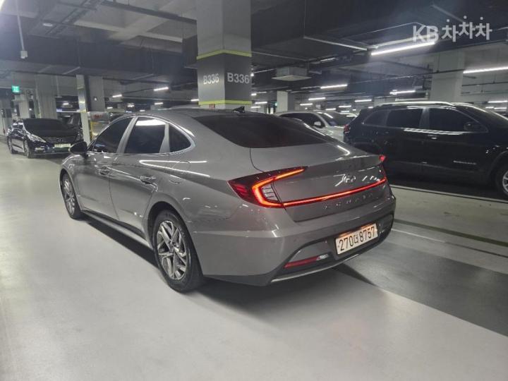 Hyundai Sonata DN8 2.0 Premium 7