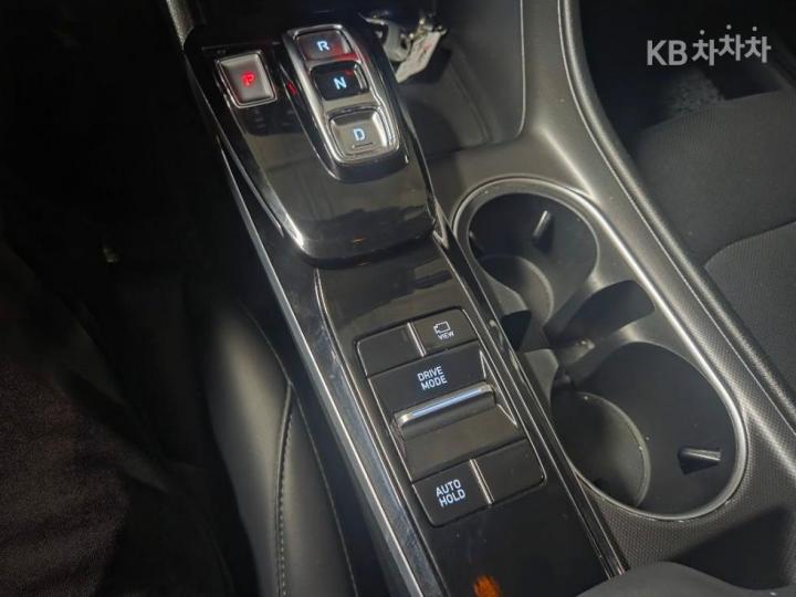 Hyundai Sonata DN8 2.0 Premium 10