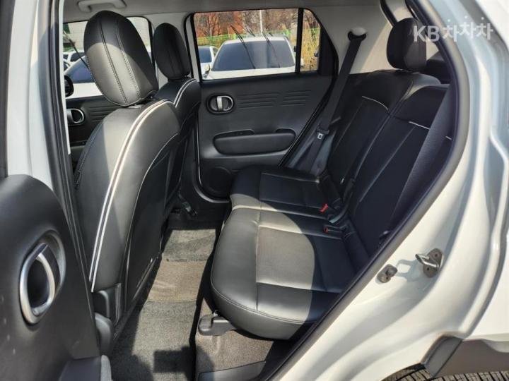 Hyundai Casper 1.0 Turbo Gasoline Inspiration 8