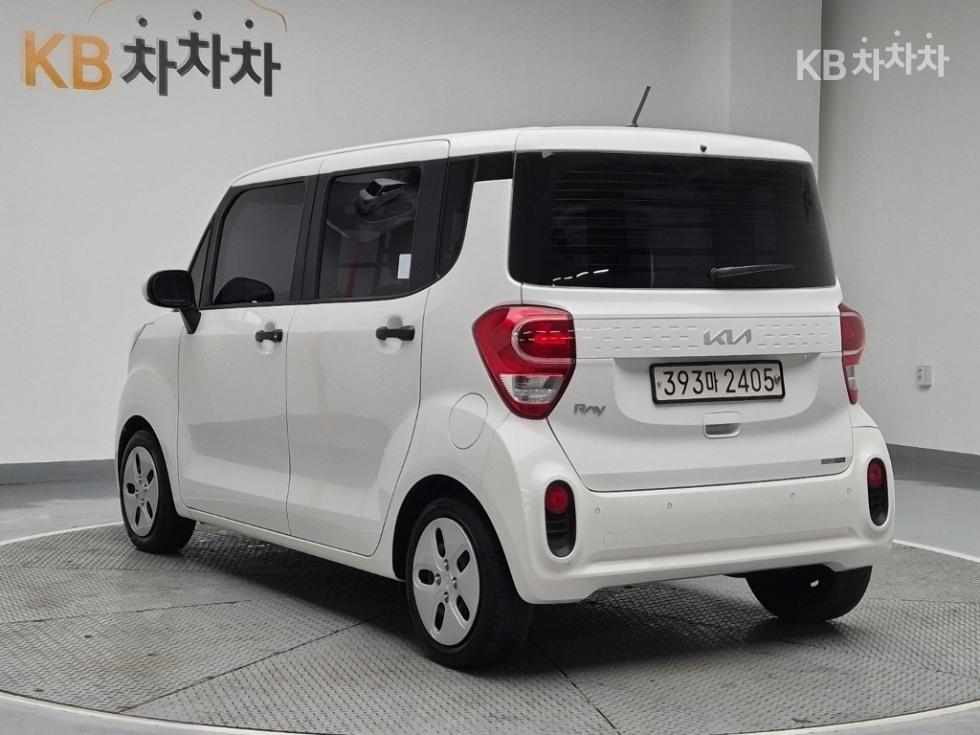 2022 - kia ray
