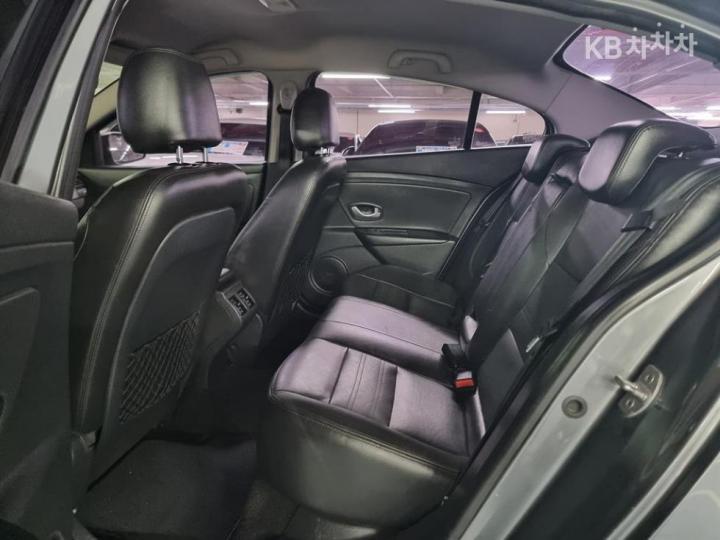 Renault SM3 Neo LE Base Type 7