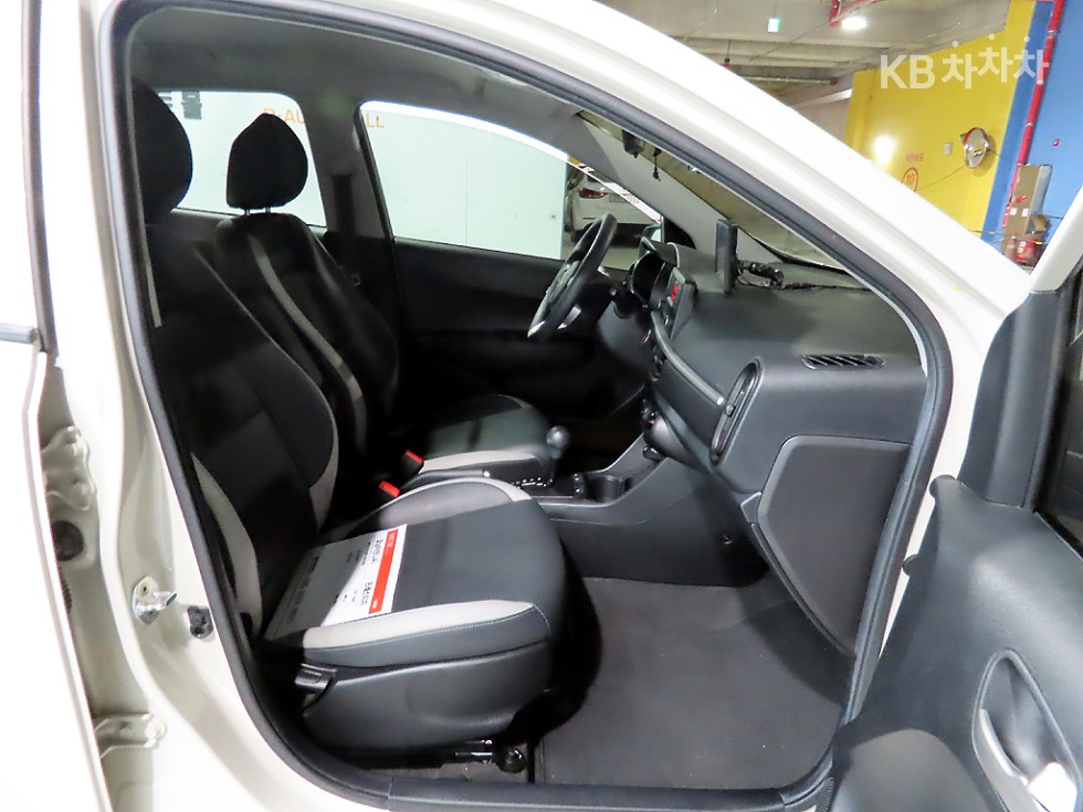 2022 - kia morning