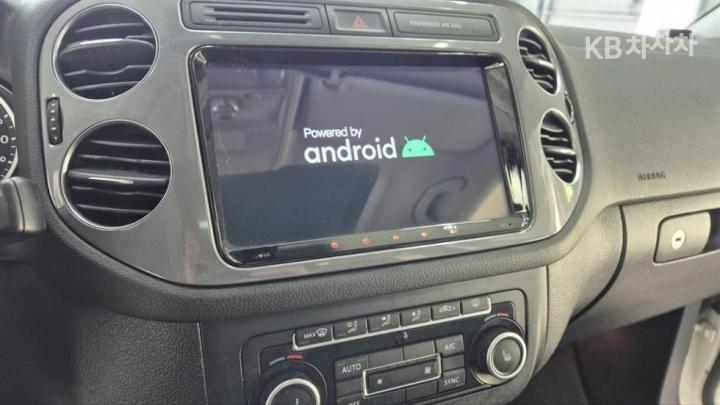 Volkswagen Tiguan New 2.0 TDI Premium 5N 9