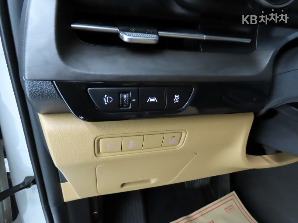 2022 - kia carnival