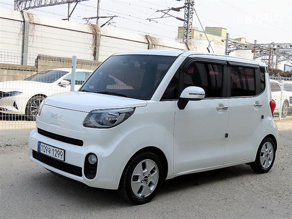 2022 - kia ray