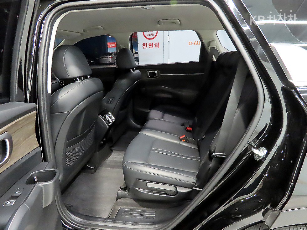 2021 - kia sorento