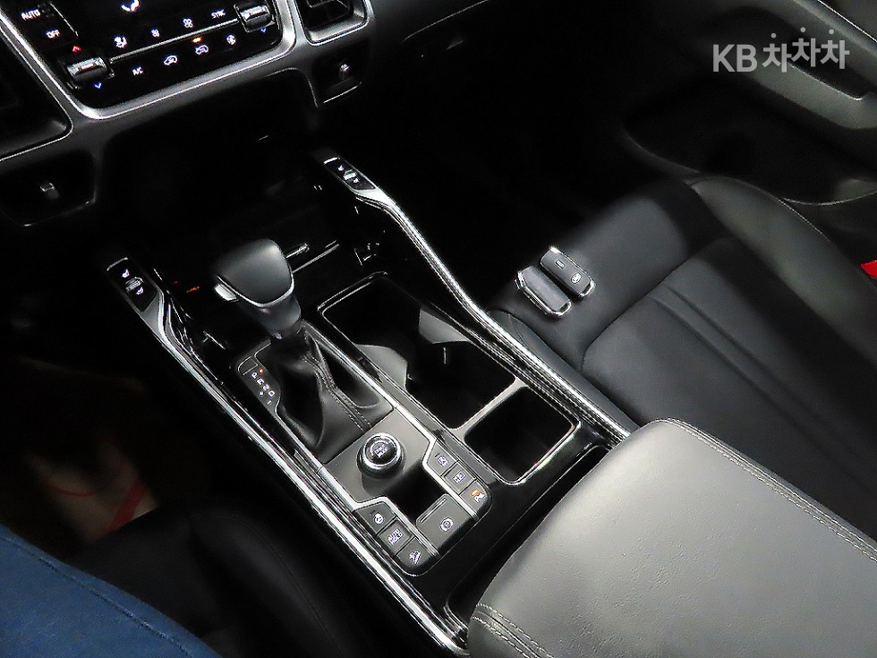 2021 - kia sorento