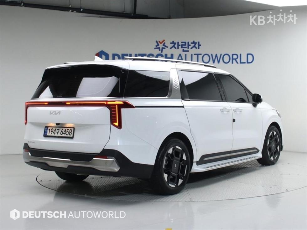 2024 - kia carnival