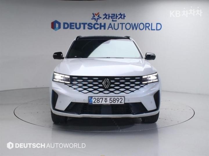 Renault Koleos E-Tech Hybrid Esprit Alpine 4