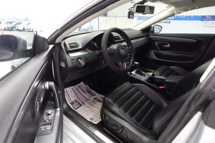 Volkswagen CC 2.0 TSI 9