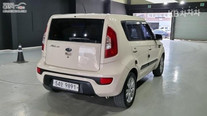 Kia Soul 1.6 GDI Luxury Base Type 3