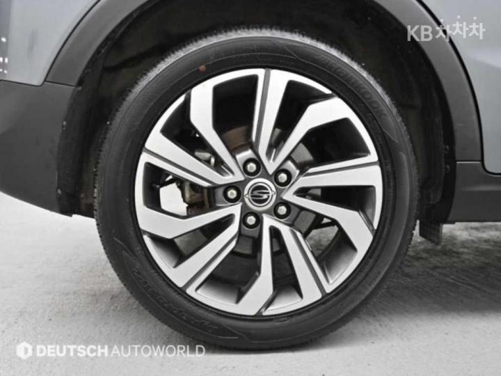 KG Mobility (Ssangyong) Tivoli Diesel V5 2WD Base Type — фото 5
