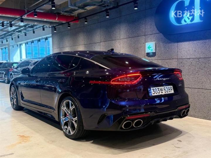 Kia Stinger 3.3 Turbo 4WD GT 4