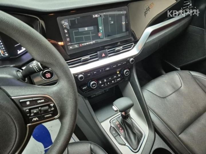 Kia Niro 1.6 HEV Trendy 10