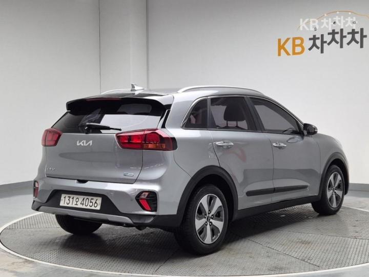 Kia Niro 1.6 HEV Trendy 4