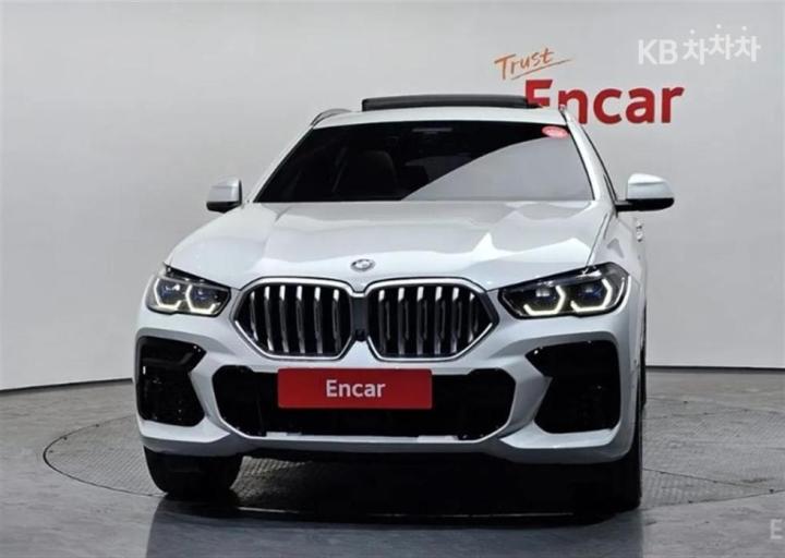 BMW X6 G06 xDrive 30d M Sport 4