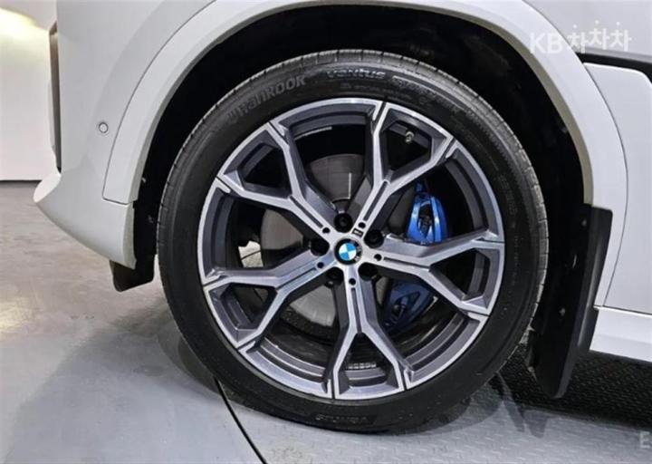 BMW X6 G06 xDrive 30d M Sport 6