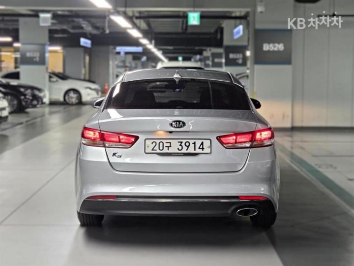 Kia K5 2.0 LPI MX Luxury 5