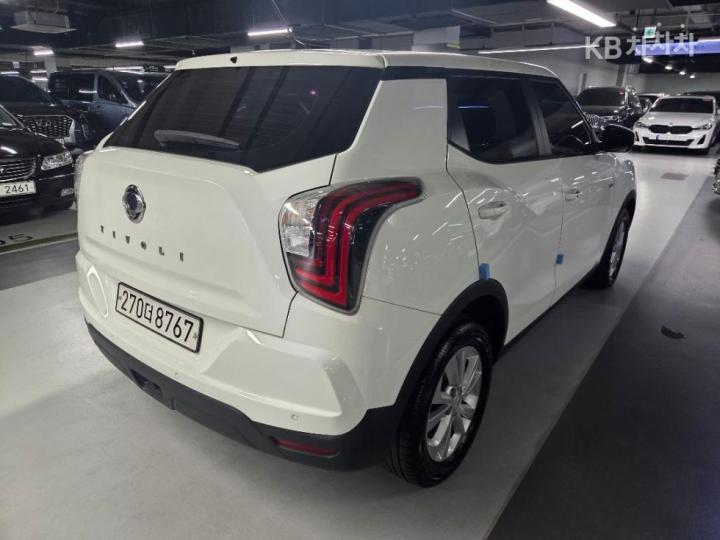 KG Mobility (Ssangyong) Tivoli Gasoline V1 2WD Base Type 3