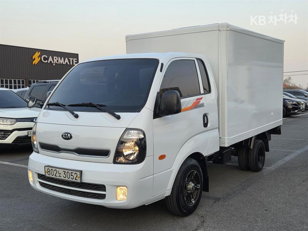 Kia 봉고3 1톤 내장탑차 초장축 표준형 킹캡 디럭스 - фото 1