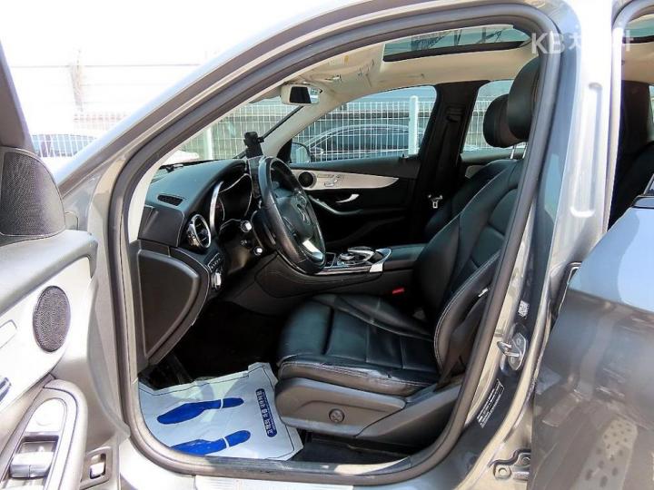 Mercedes-Benz GLC-Class X253 350e 4Matic Premium 6