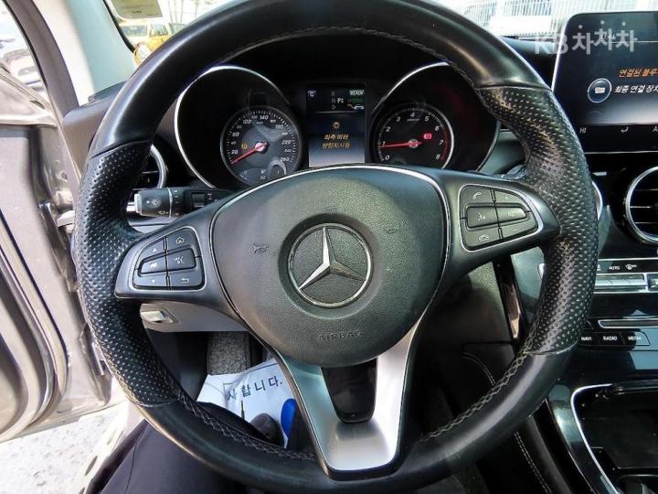 Mercedes-Benz GLC-Class X253 350e 4Matic Premium 9