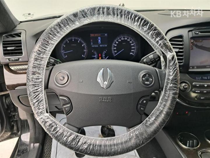 KG Mobility (Ssangyong) Chairman New W CW700 4TRONIC Luxury 8