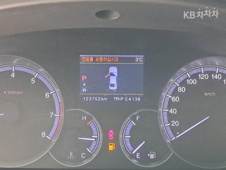 KG Mobility (Ssangyong) Chairman New W CW700 4TRONIC Luxury 9