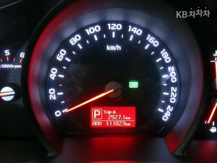 Kia Sportage R Diesel 2WD Trendy 10