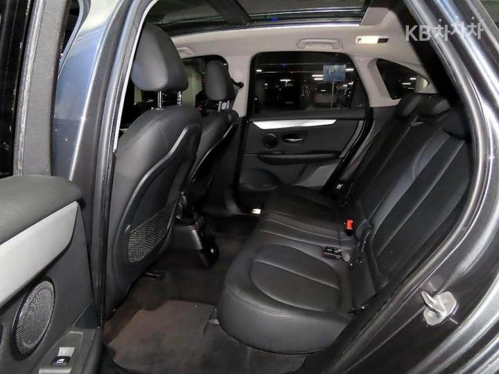 BMW 2 Series Active Tourer F45 Joy 8