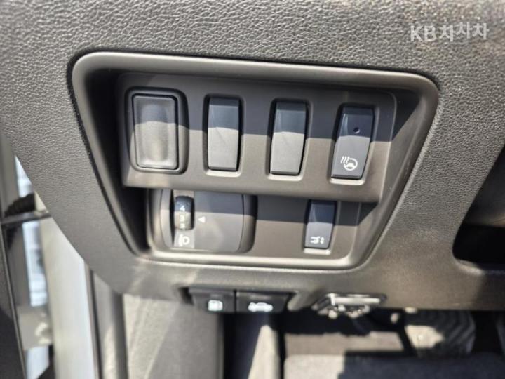 Renault QM6 New 2.0 LPe 2WD LE Signature 9