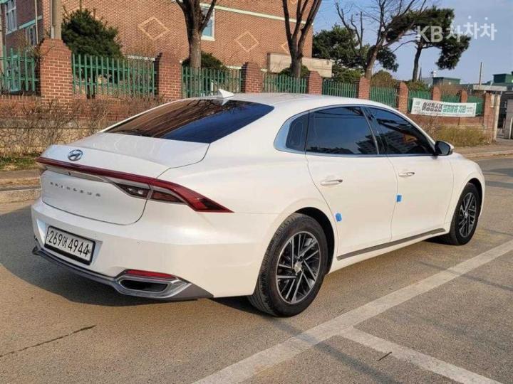Hyundai Grandeur LPi 3.0 Modern 5