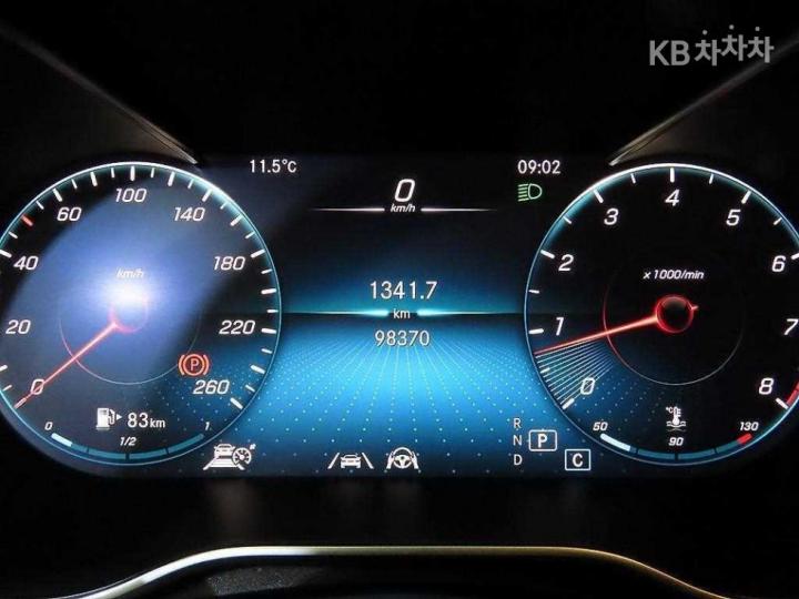 Mercedes-Benz C-Class C200 AMG Line 10