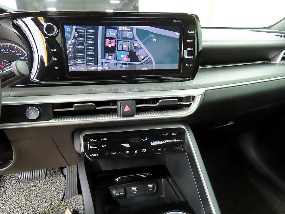 2021 - kia k5