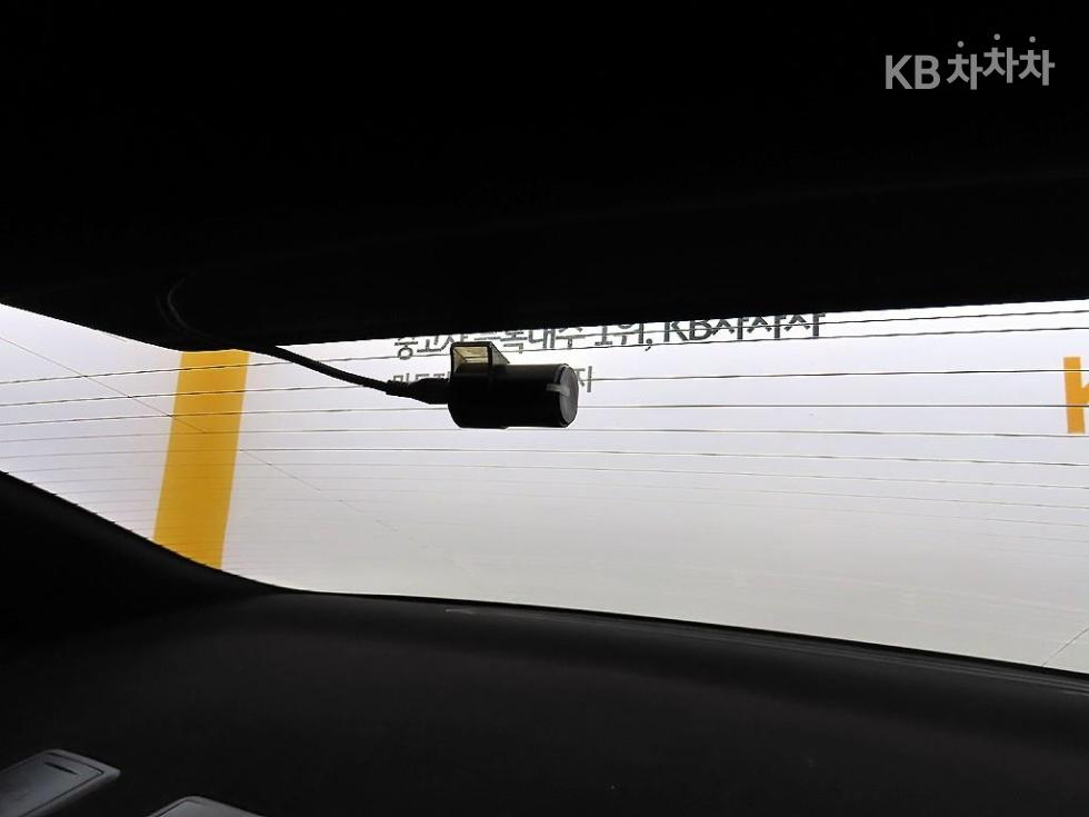 2021 - kia k5