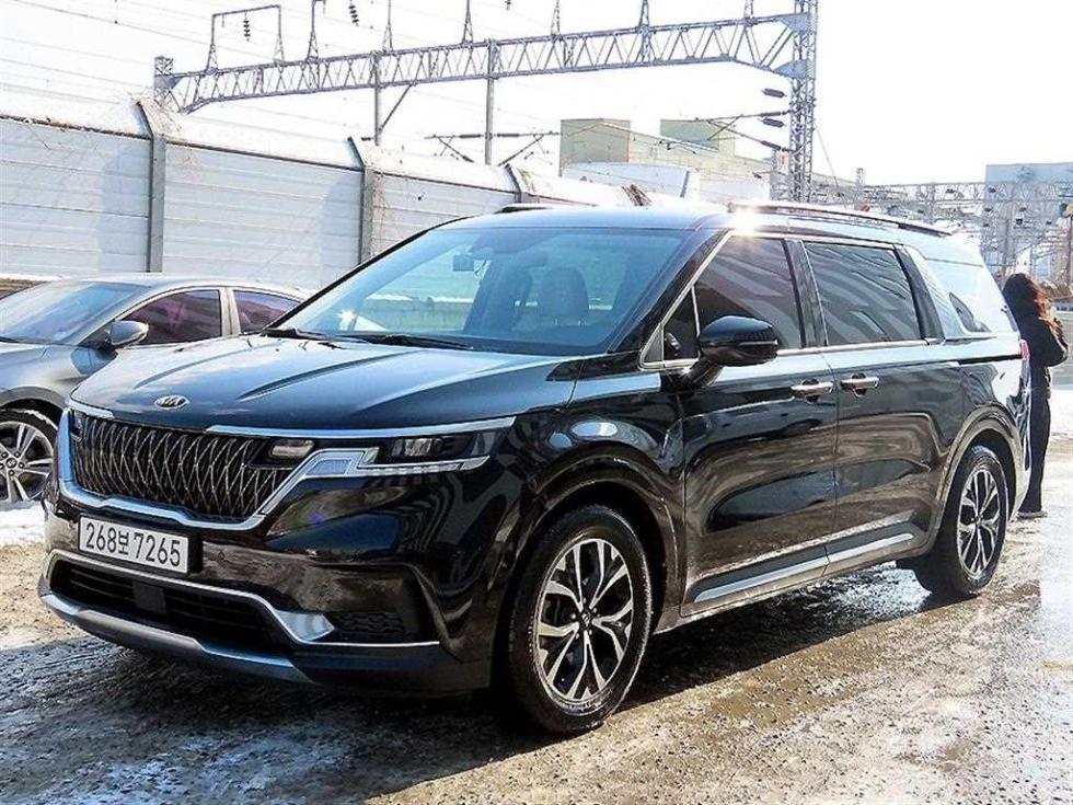 2021 - kia carnival