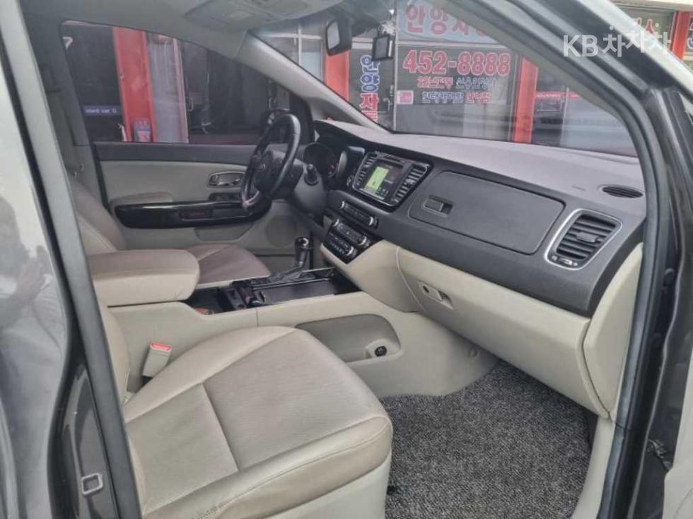 2016 - kia carnival