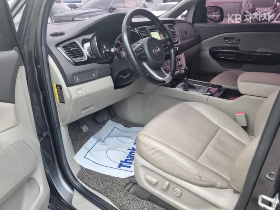 2016 - kia carnival