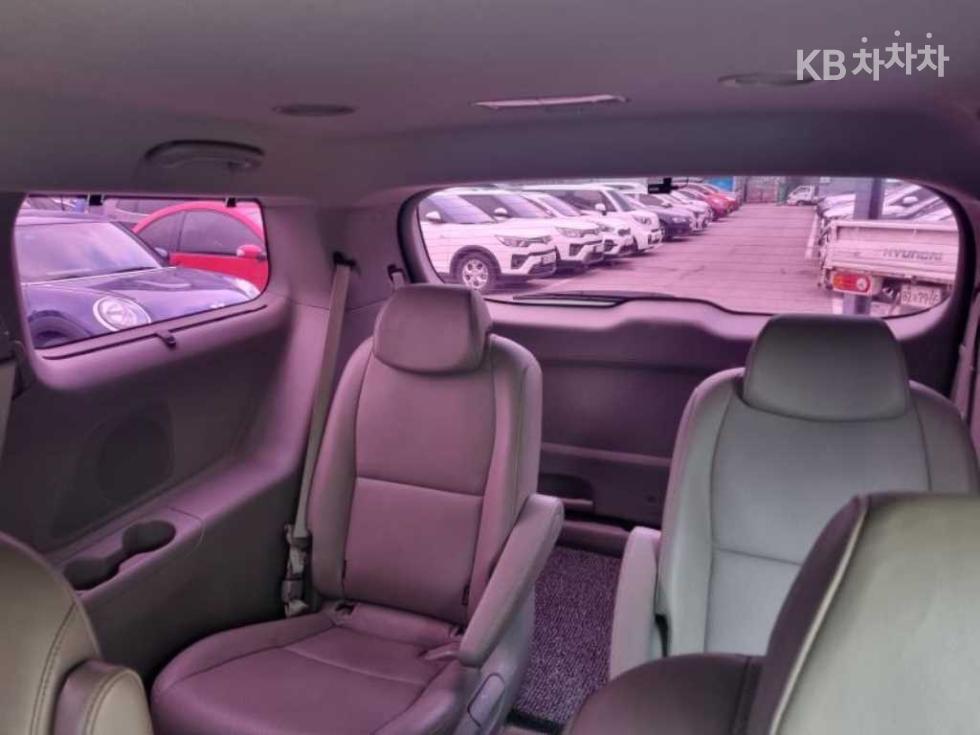 2016 - kia carnival