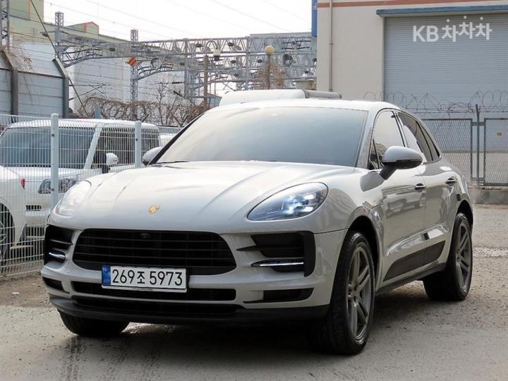 Porsche Macan 2.0 3