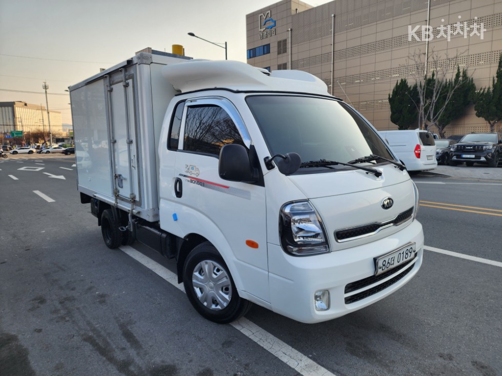 2022 - kia bongo iii