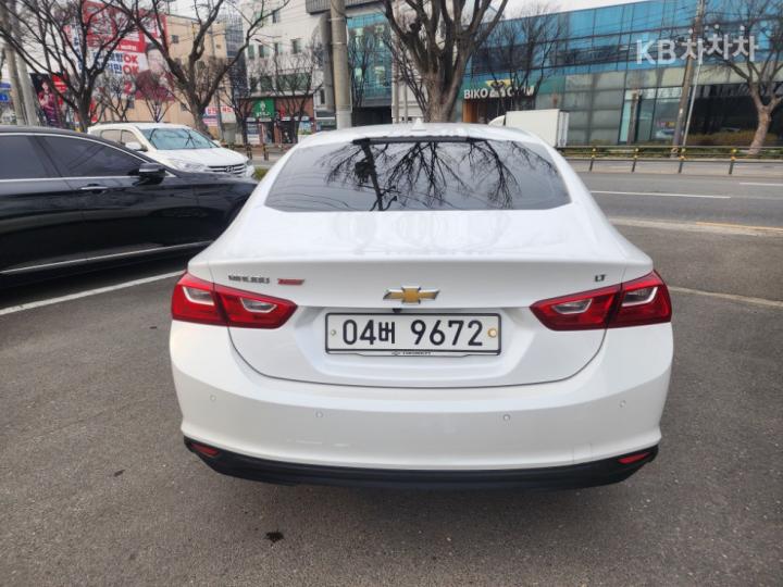 Chevrolet Malibu 1.5 Turbo LT Deluxe 4