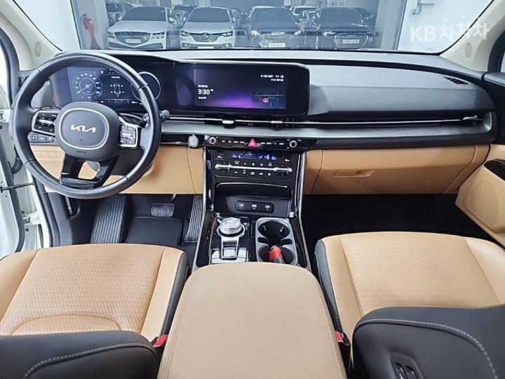 Kia Carnival D2.2 Signature 8