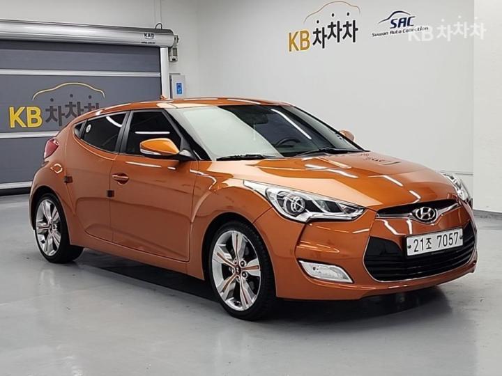 Hyundai Veloster Extreme 5