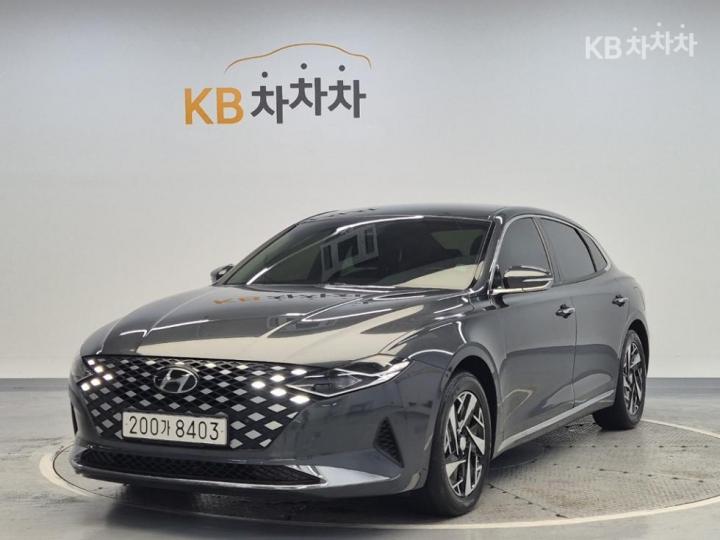 Hyundai Grandeur Hybrid 2.4 Premium 2