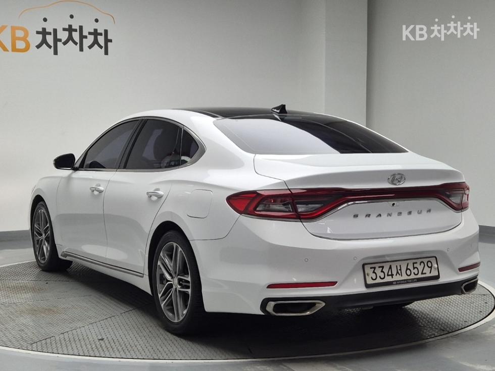 Hyundai Grandeur — miniaturë 2