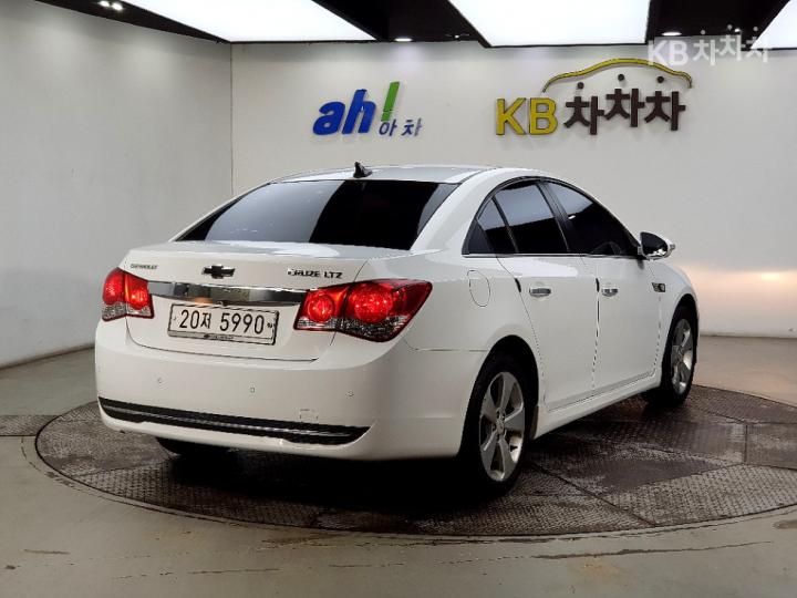 Chevrolet Cruze 1.8 LT+ Leather Package 5