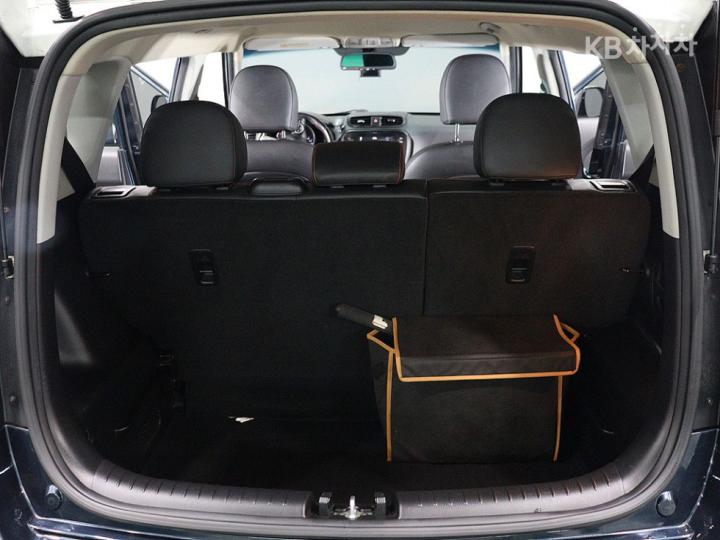 Kia Soul 1.6 Gasoline Prestige 6